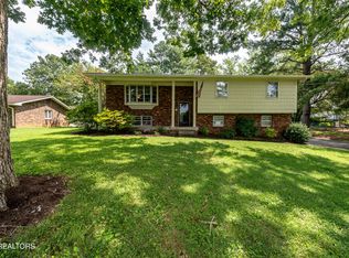 206 Candora Rd, Maryville, TN 37804