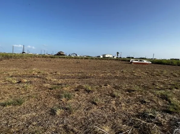 0 Albatross St, Sargent, TX 77414