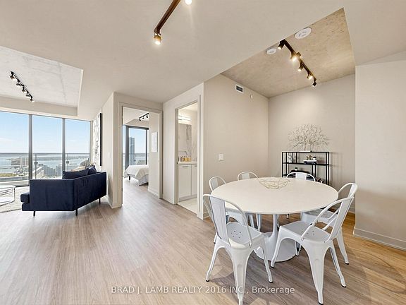 4th image of 284 King St E #2901