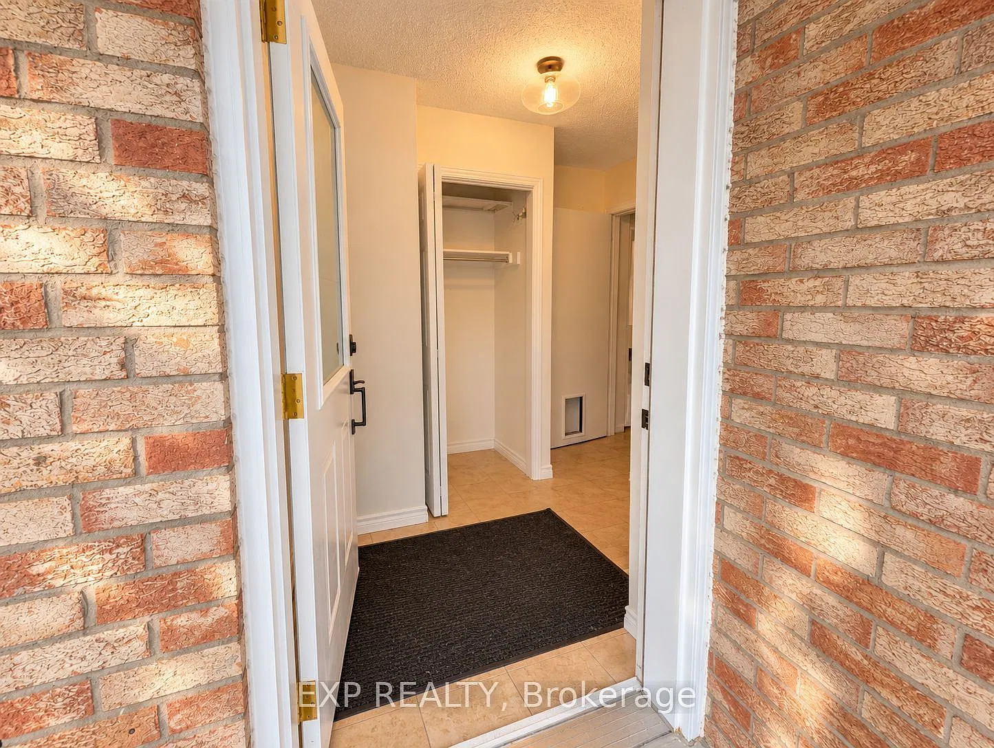 3 bed, $2,800 — Photo 4