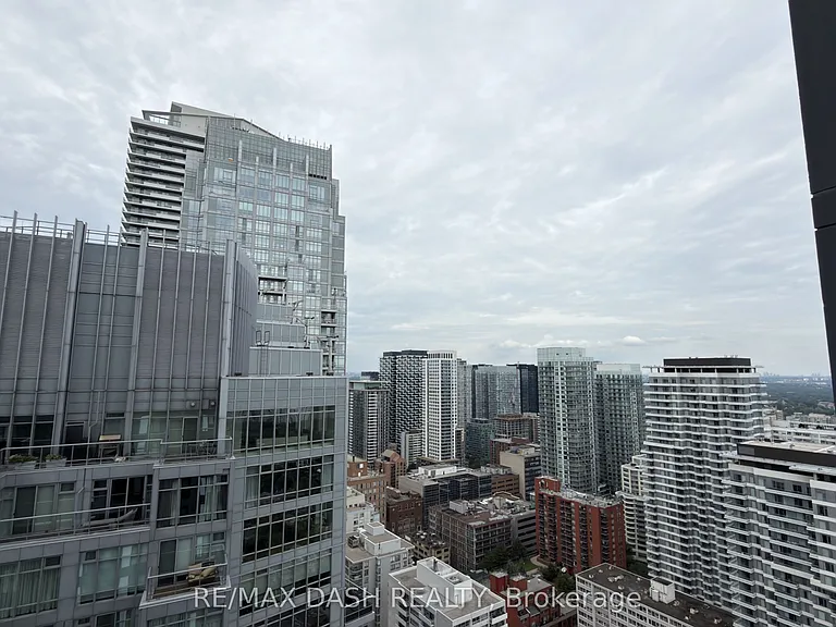 20 Soudan Ave #3611 — Photo 14