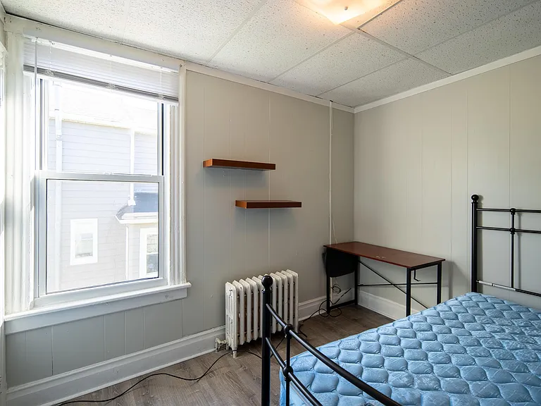97 14th St #2 — Photo 22