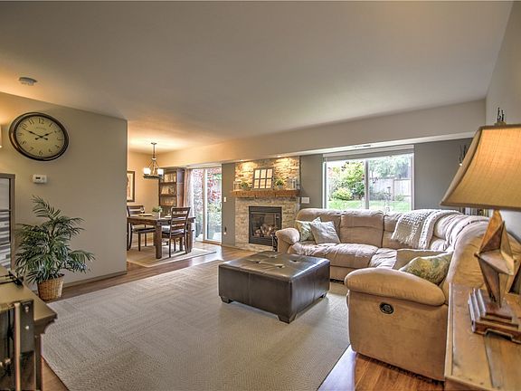 2nd image of 4947A N Island Dr E