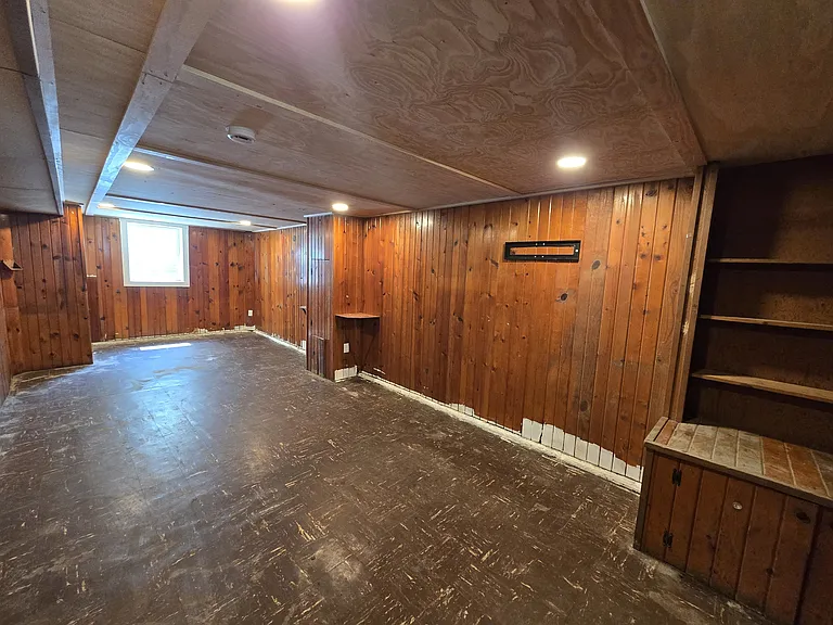 1812 Logan Ave — Photo 26