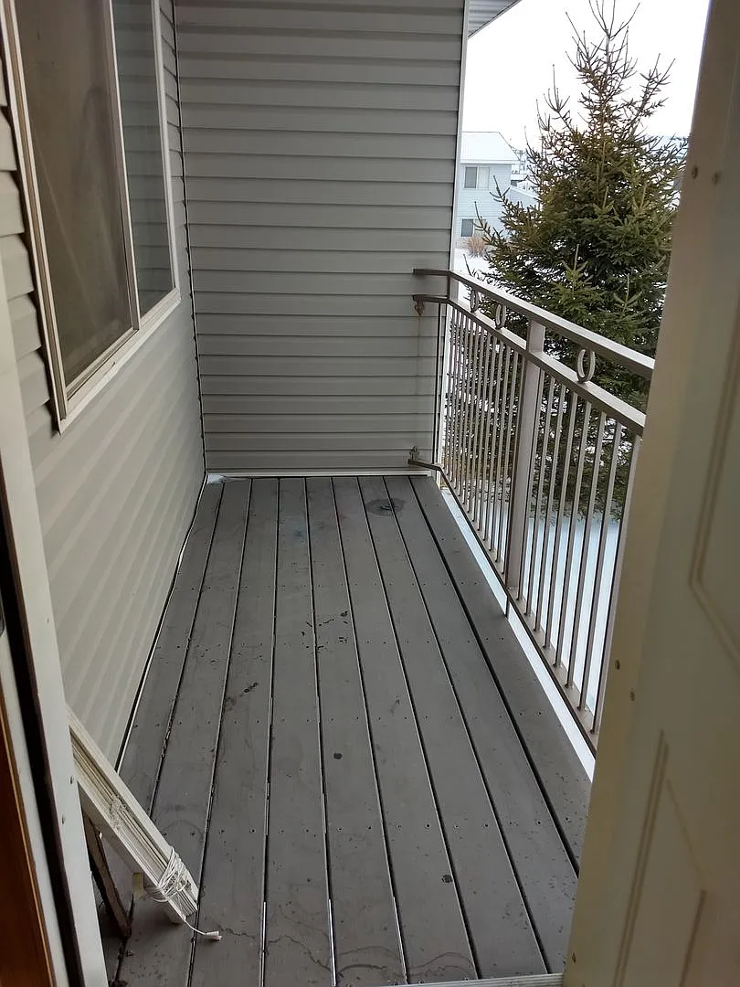 Riggs 905 — Photo 4