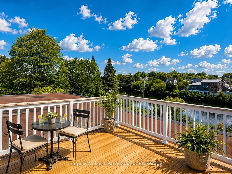 5 Seguin St #5A — Photo 12