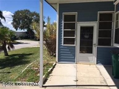 5th image of 1010 Royal Palm Dr