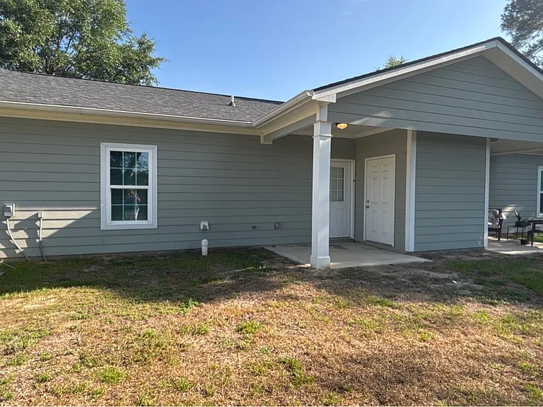 322 E Jenkins St — Photo 12