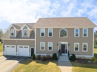 2 Michaels Way, Dartmouth, MA 02748