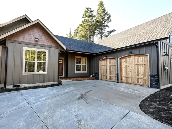 970 SW Dolores Dr, Waldport, OR 97394