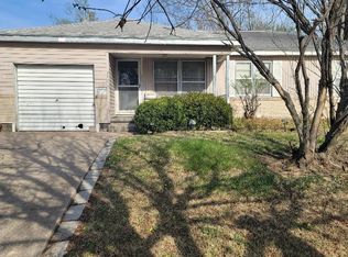 2726 N Spruce St, Wichita, KS 67219