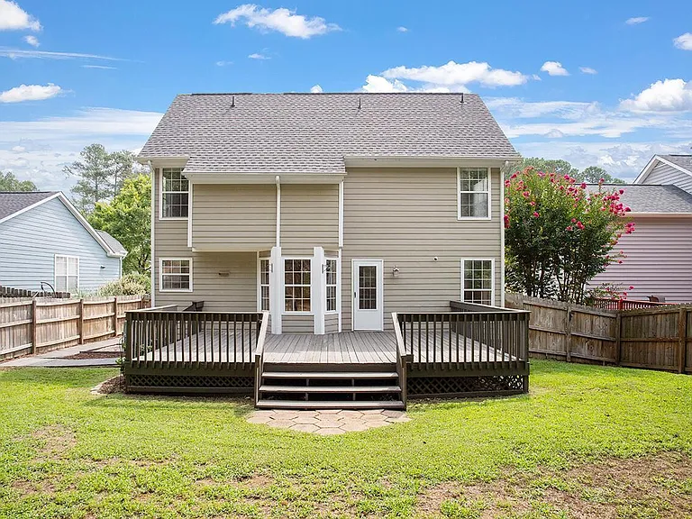 209 Trailview Dr — Photo 29