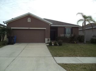 569 19th St, Ruskin, FL 33570