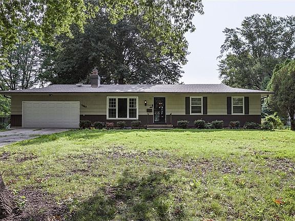 2nd image of 11403 Orchard Rd