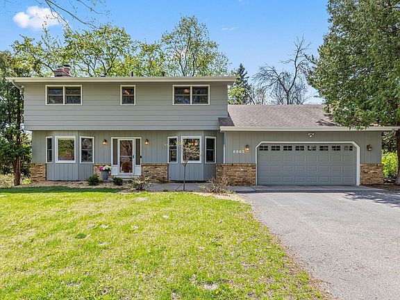 2nd image of 6903 Rosemary Rd