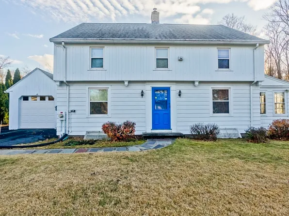 57 Cooley Dr, Longmeadow, MA 01106