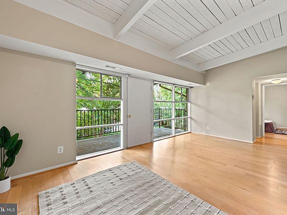 5th image of 4909 Americana Dr APT 206