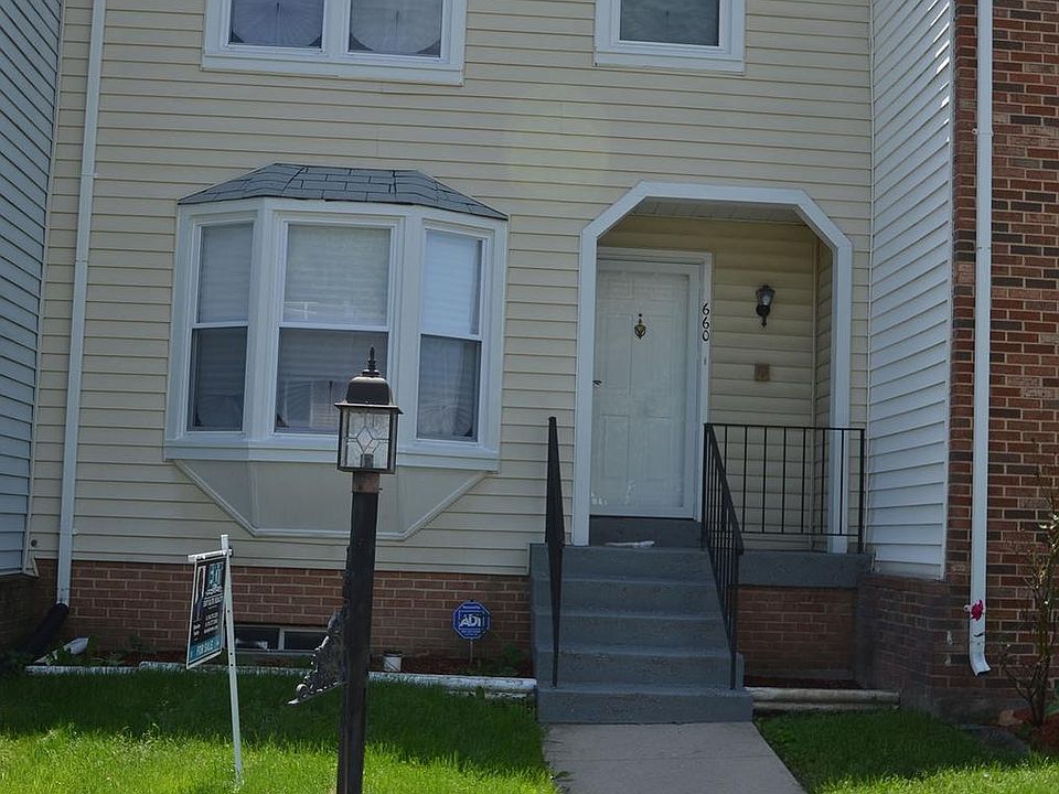 1st image of 660 Harry S Truman Dr