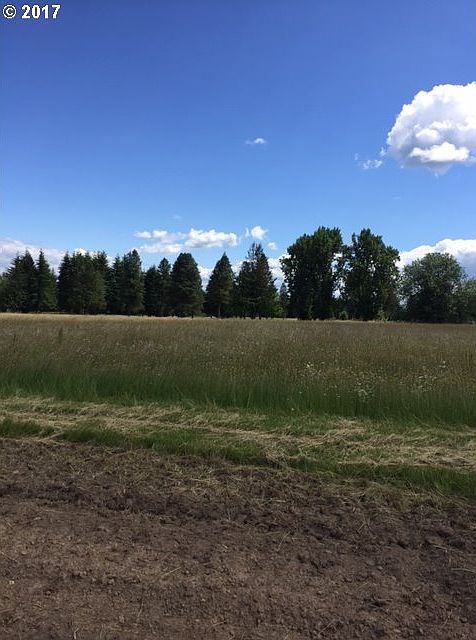 2nd image of Hazen Rd