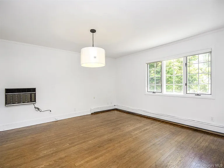 121 Hillcrest Ave — Photo 23