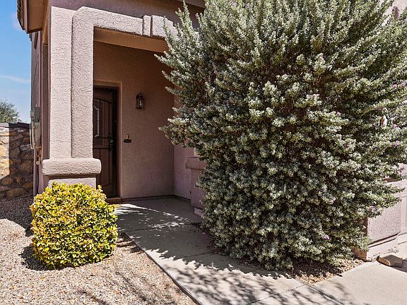 3rd image of 14609 Spanish Point Dr