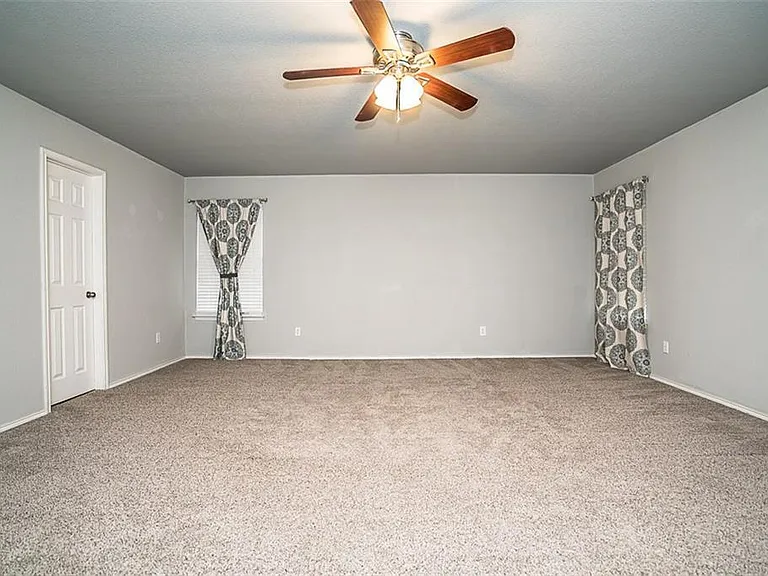 1710 Santa Fe Trl — Photo 10