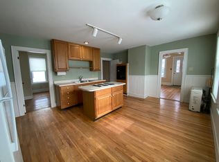 98 Green St FLOOR 2, Biddeford, ME 04005