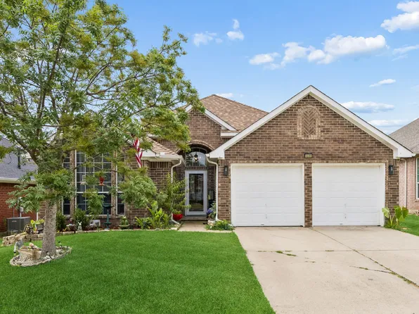 4600 Angelina Way, Fort Worth, TX 76137