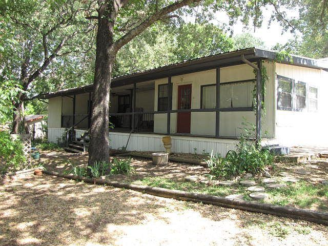 1st image of 916 Oaklanding Cir