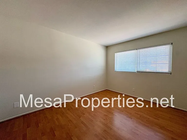 14095 Bancroft Ct — Photo 24