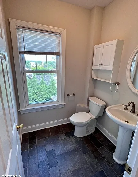 210 Ross Pl #2 — Photo 10