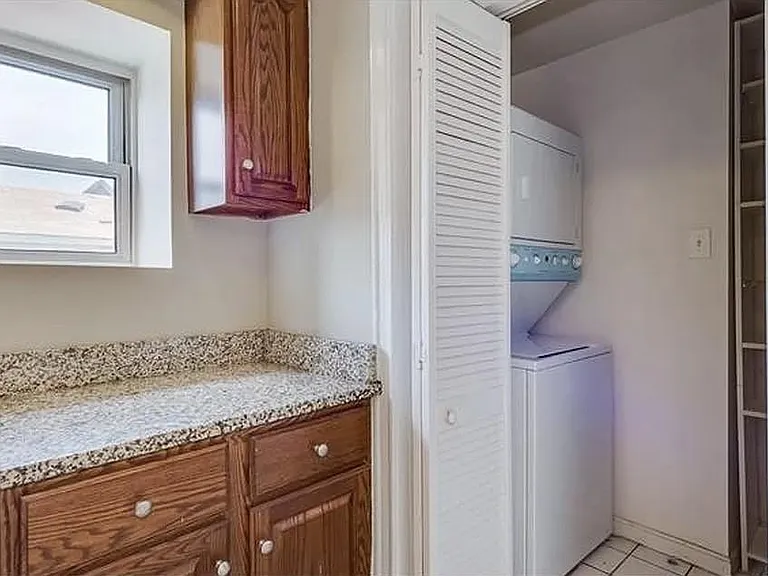 4512 Westminster Pl #1W — Photo 8