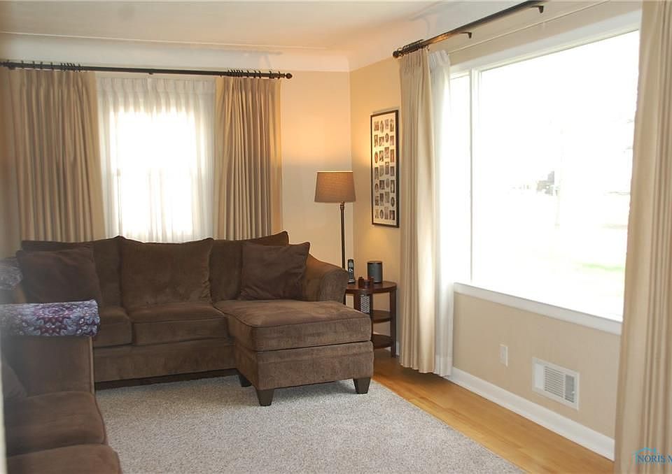 2846 Gracewood Rd, Toledo, OH 43613 Zillow