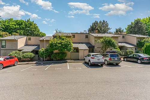 10017 NE 138th Pl #B4 Photo 1 10017 NE 138th Pl #B4 Photo 1