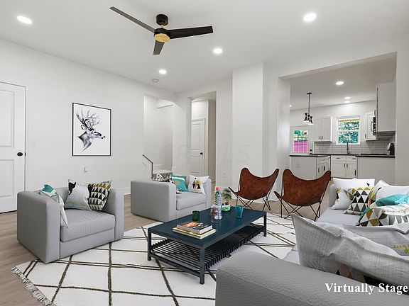 4th image of 651 Reinhard Ave