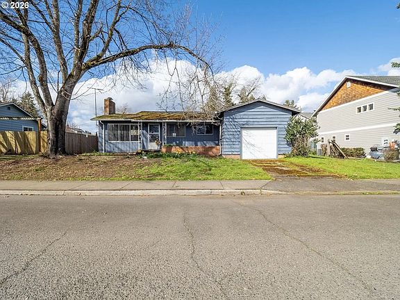 3rd image of 422 NW 4th Ave