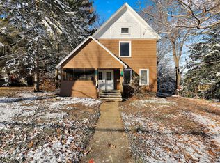 132 S Main St, Olivet, MI 49076