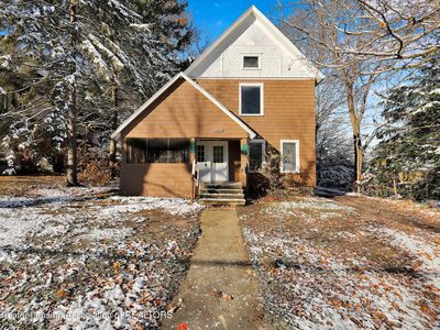 132 S Main St, Olivet, MI, 49076