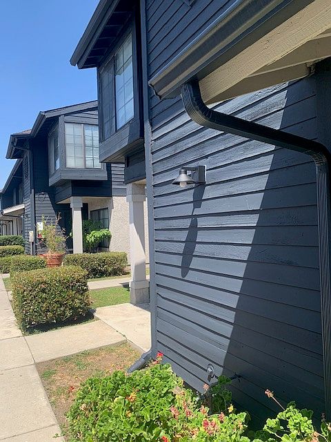 Newly painted exterior for entire property with new exterior lighting.