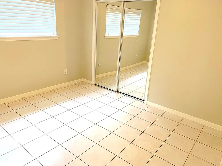 14934 Elmont Dr — Photo 22