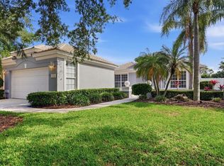 7131 Kensington Ct, University Park, FL 34201