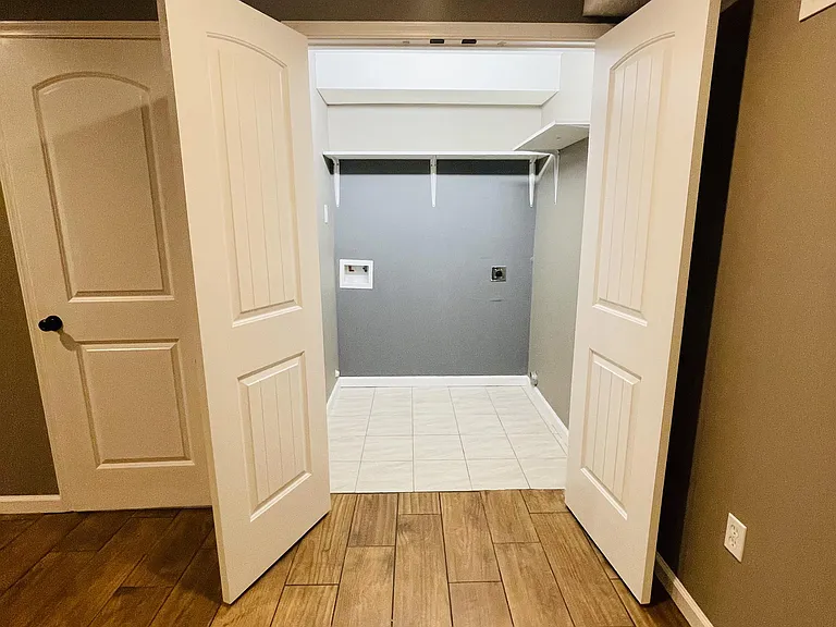 142 Old Tavern Cir #1 — Photo 29