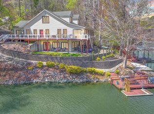 1053 Hales Creek Dr, Goodview, VA 24095