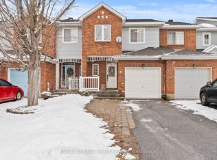 5 Milner Downs Cres, Ottawa, ON K2M 2S6