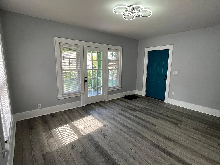 610 Hickory St #2 — Photo 14