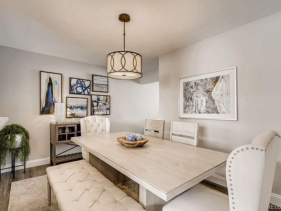 4th image of 7523 S Cove Cir
