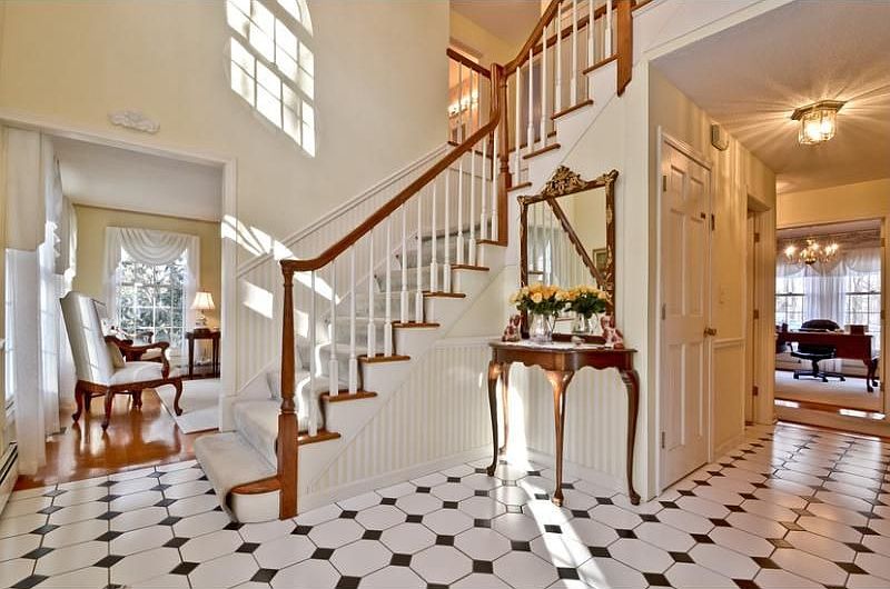 Foyer with grand staircase