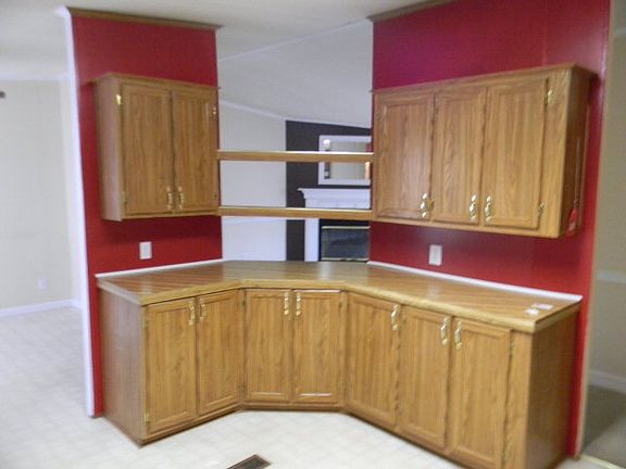 3rd image of 508 Mary Ann Ln