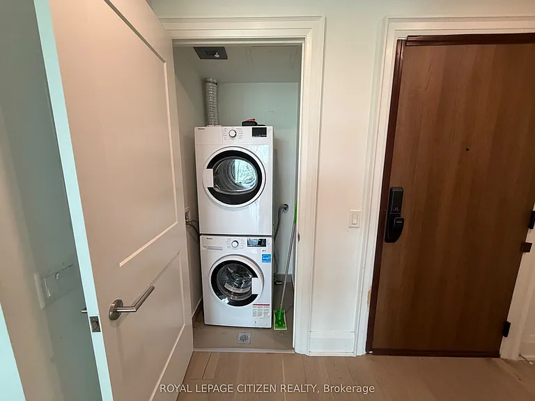 21 Park St E #606 — Photo 21