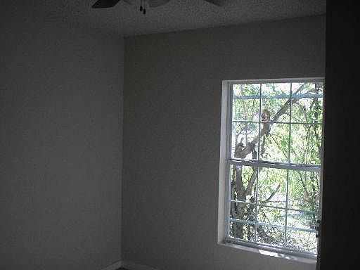 5th image of 322 36TH STREET